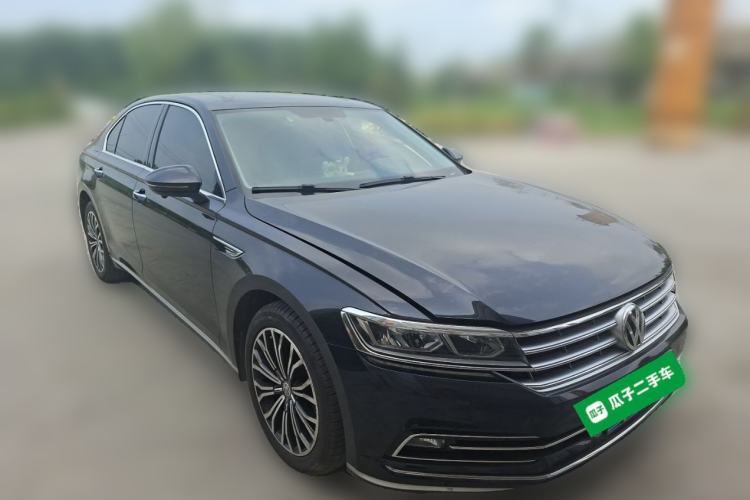 Used Volkswagen Phideon 2019 380TSI Two-Wheel Drive Business Edition China VI Standard Front Right 45 Deg