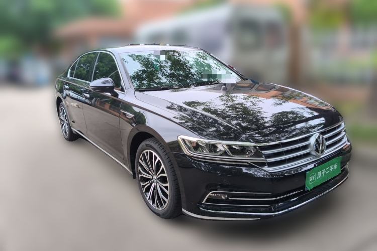 Used Volkswagen Phideon 2019 380TSI Two-Wheel Drive Business Edition China VI Standard Front Right 45 Deg