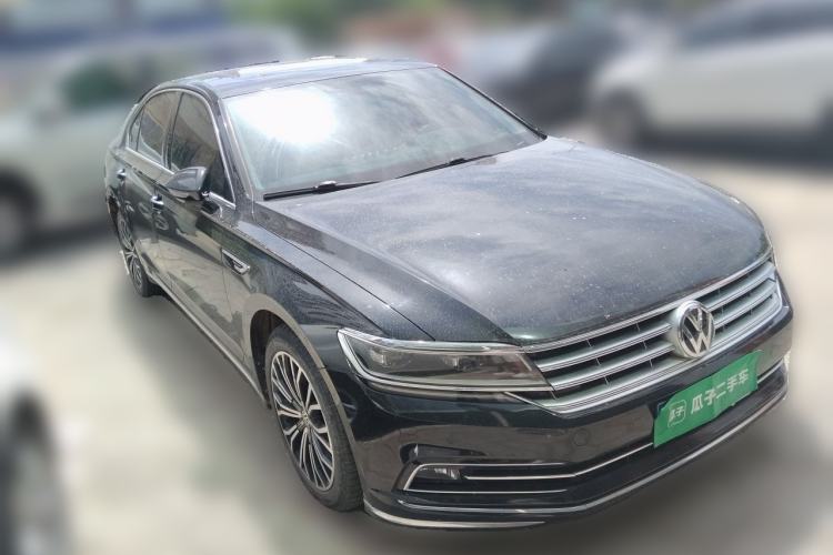 Used Volkswagen Phideon 2019 380TSI Two-Wheel Drive Business Edition China VI Standard Front Right 45 Deg