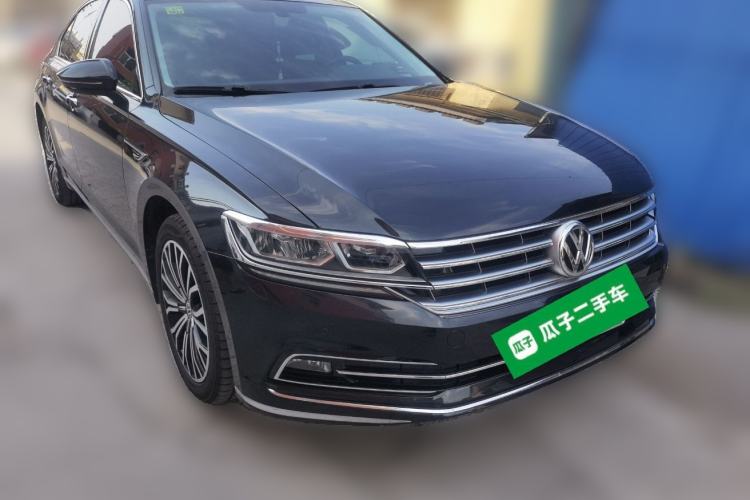 Used Volkswagen Phideon 2019 380TSI Two-Wheel Drive Business Edition China VI Standard Front Right 45 Deg