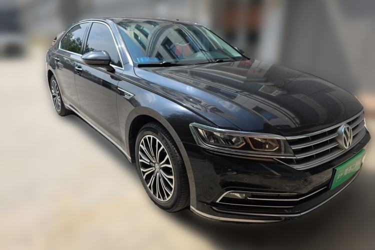Used Volkswagen Phideon 2019 380TSI Two-Wheel Drive Business Edition China VI Standard Front Right 45 Deg