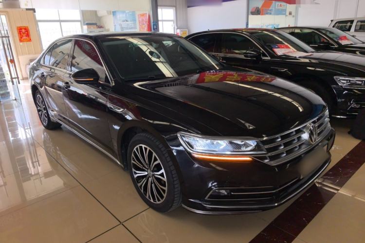 Used Volkswagen Phideon 2019 380TSI Two-Wheel Drive Business Edition China V Standard Front Right 45 Deg