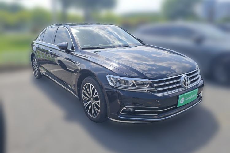 Used Volkswagen Phideon 2019 380TSI Two-Wheel Drive Business Edition China VI Standard Front Right 45 Deg