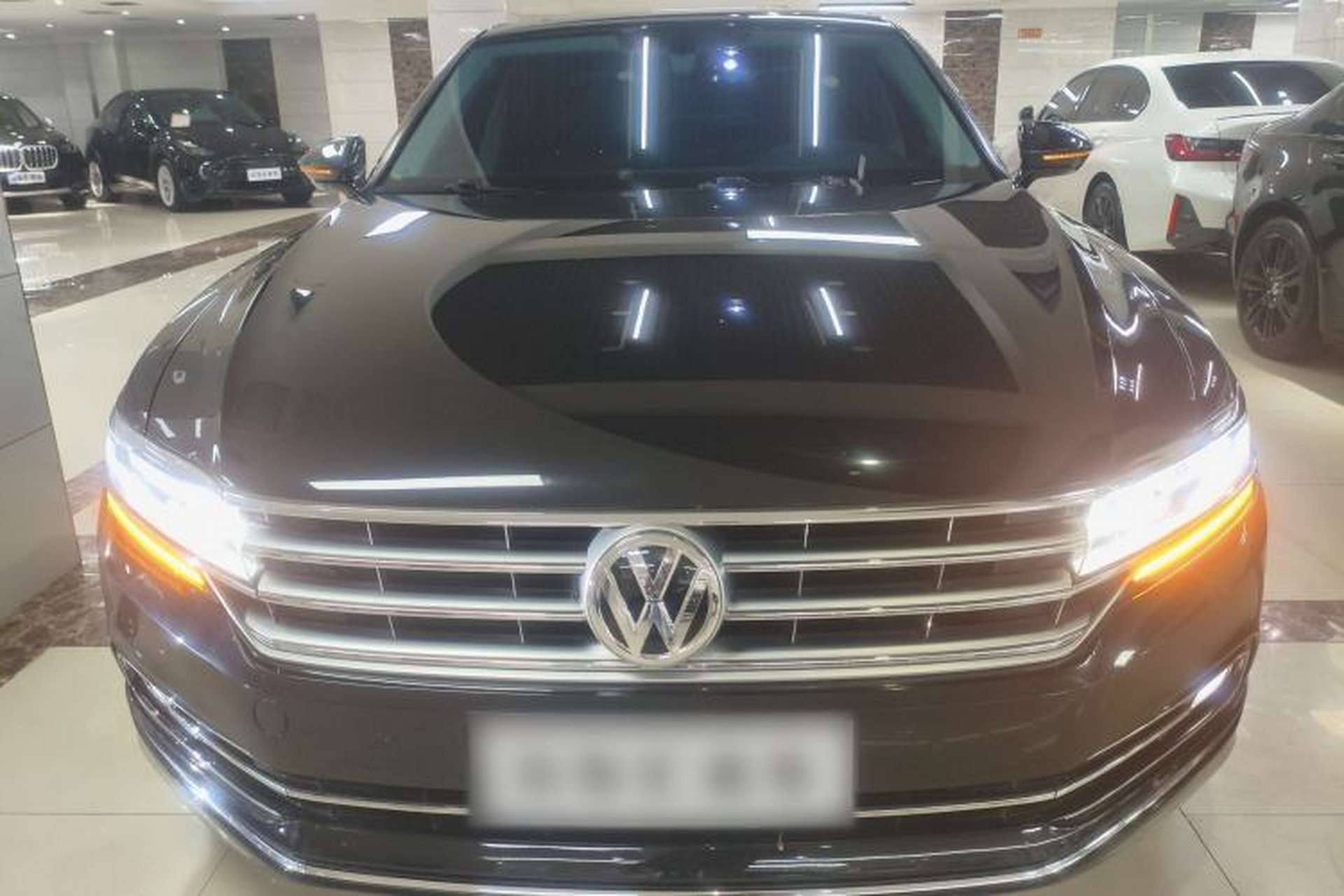 Used Volkswagen Phideon 2019 380TSI Two-Wheel Drive Business Edition China VI Standard Front