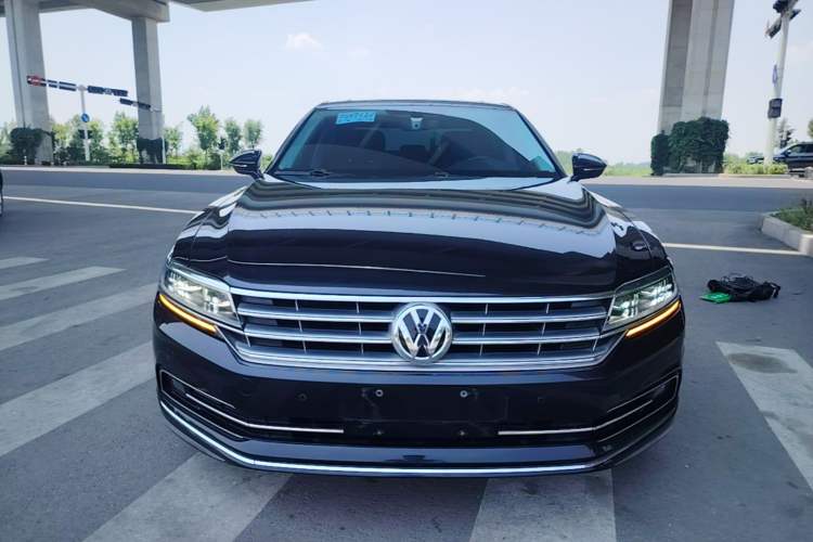 Used Volkswagen Phideon 2019 380TSI Two-Wheel Drive Business Edition China VI Standard Front