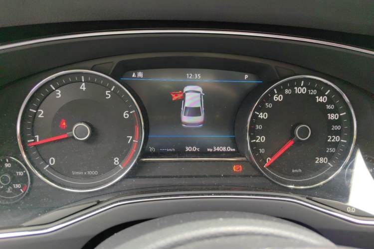 Used Volkswagen Phideon 2019 380TSI Two-Wheel Drive Business Edition China VI Standard Instrument Cluster