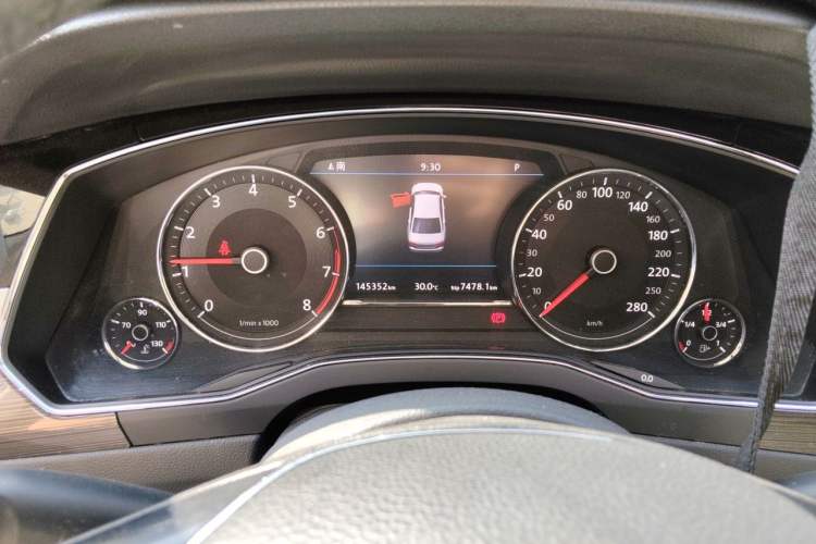 Used Volkswagen Phideon 2019 380TSI Two-Wheel Drive Business Edition China V Standard Instrument Cluster
