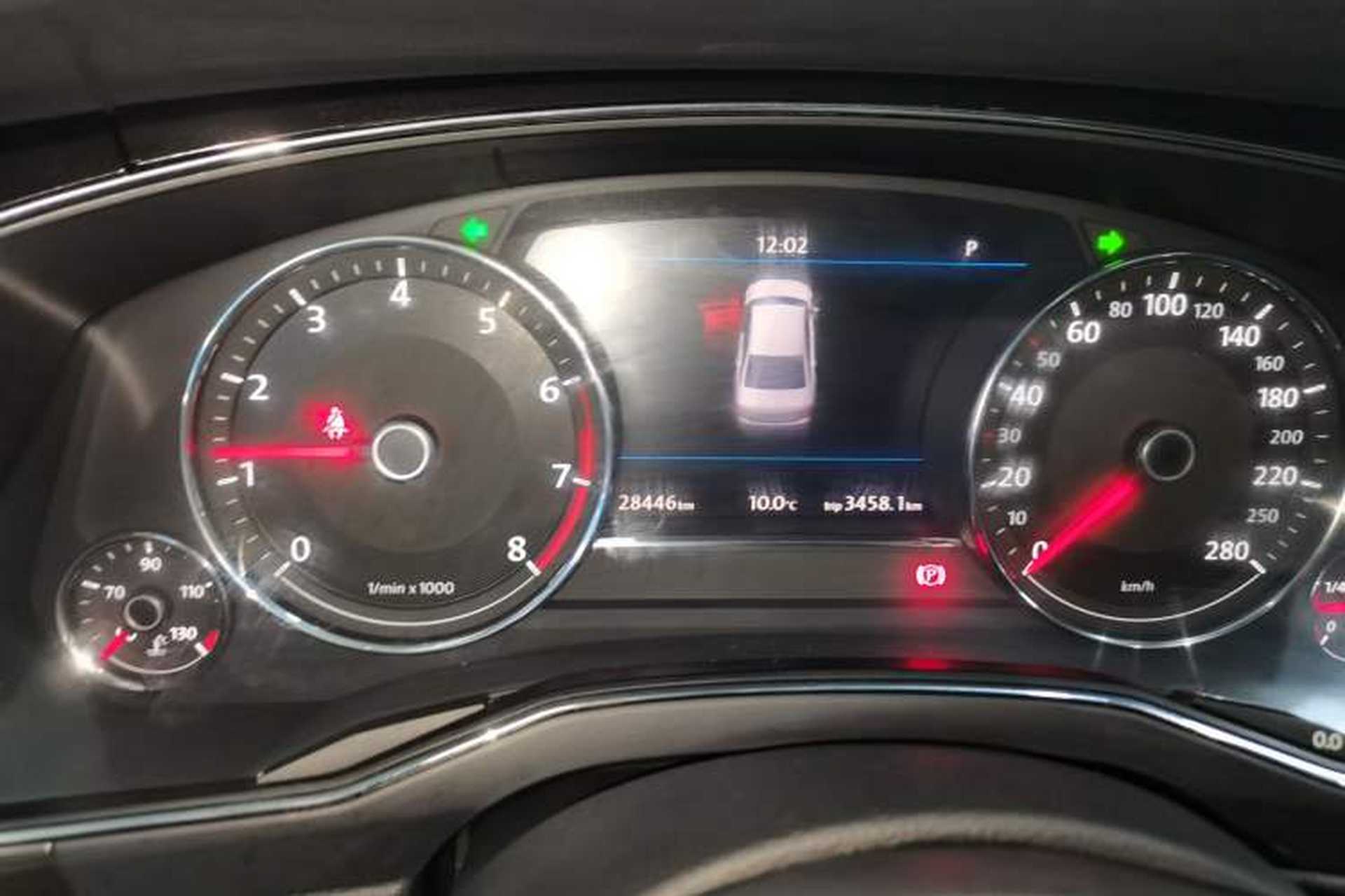 Used Volkswagen Phideon 2019 380TSI Two-Wheel Drive Business Edition China VI Standard Instrument Cluster