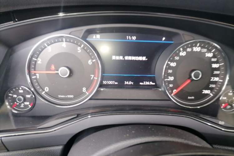 Used Volkswagen Phideon 2019 380TSI Two-Wheel Drive Business Edition China VI Standard Instrument Cluster
