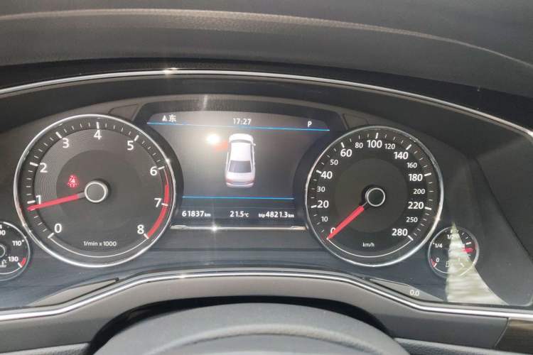 Used Volkswagen Phideon 2019 380TSI Two-Wheel Drive Business Edition China VI Standard Instrument Cluster