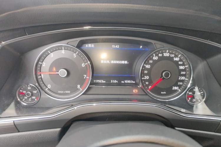Used Volkswagen Phideon 2019 380TSI Two-Wheel Drive Business Edition China VI Standard Instrument Cluster