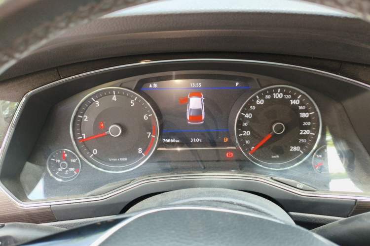 Used Volkswagen Phideon 2019 380TSI Two-Wheel Drive Business Edition China VI Standard Instrument Cluster