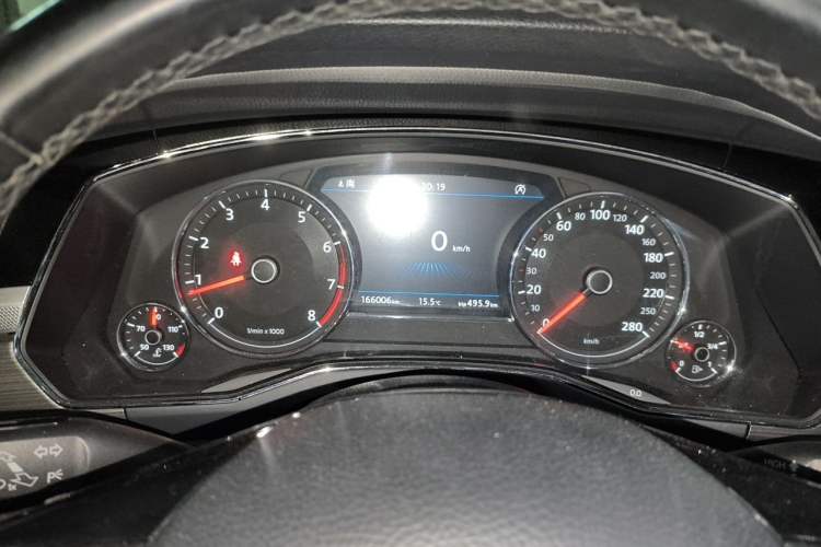 Used Volkswagen Phideon 2019 380TSI Two-Wheel Drive Business Edition China V Standard Instrument Cluster