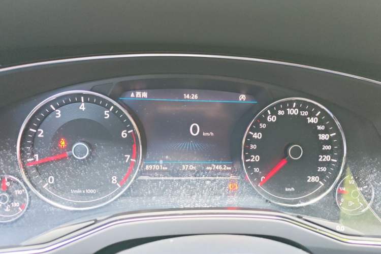 Used Volkswagen Phideon 2019 380TSI Two-Wheel Drive Business Edition China VI Standard Instrument Cluster