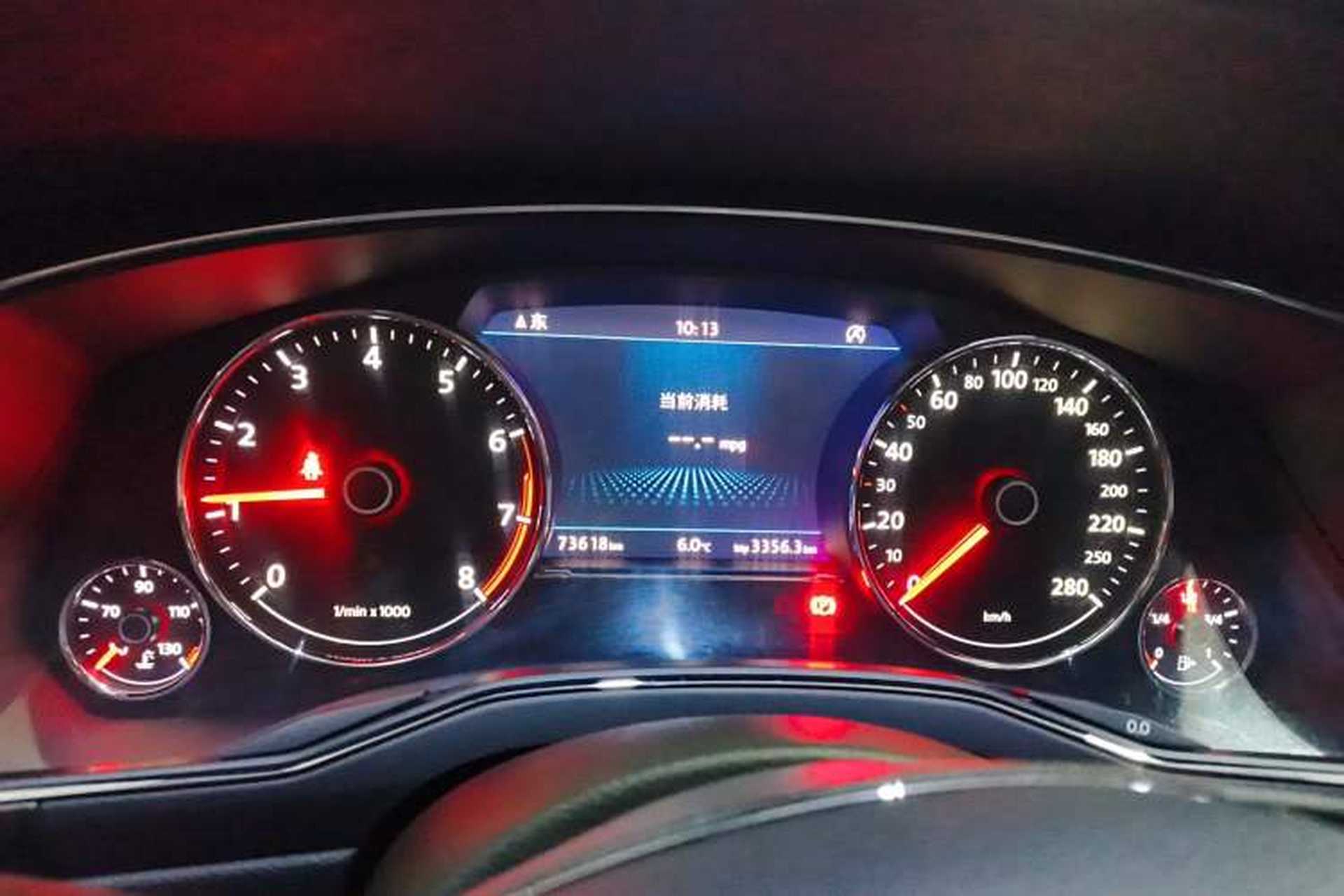 Used Volkswagen Phideon 2019 380TSI Two-Wheel Drive Business Edition China VI Standard Instrument Cluster