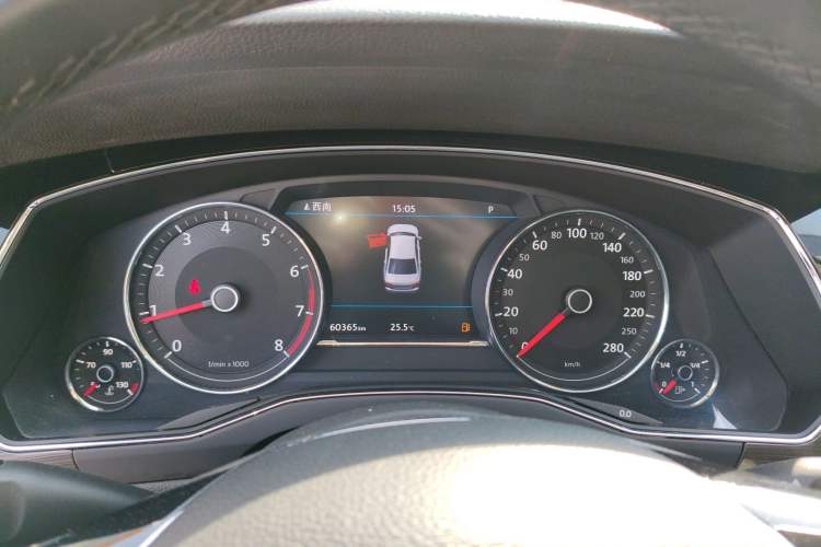 Used Volkswagen Phideon 2019 380TSI Two-Wheel Drive Business Edition China VI Standard Instrument Cluster