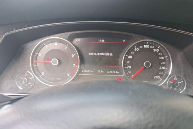 Used Volkswagen Phideon 2019 380TSI Two-Wheel Drive Business Edition China VI Standard Instrument Cluster