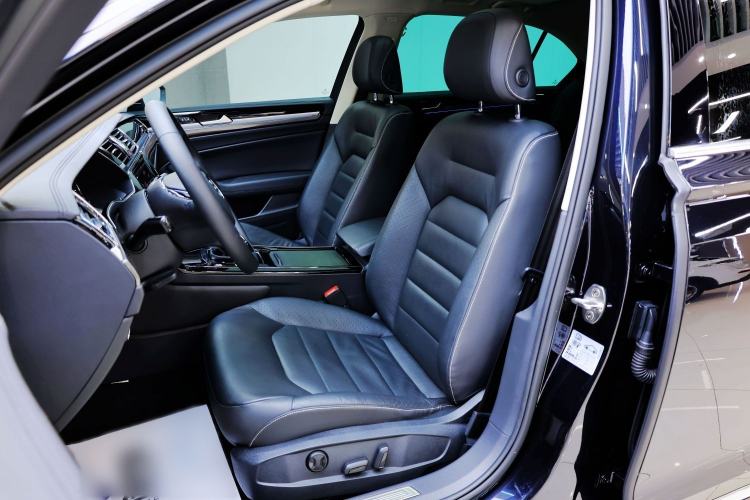 Used Volkswagen Phideon 2019 380TSI Two-Wheel Drive Business Edition China VI Standard Interior 10