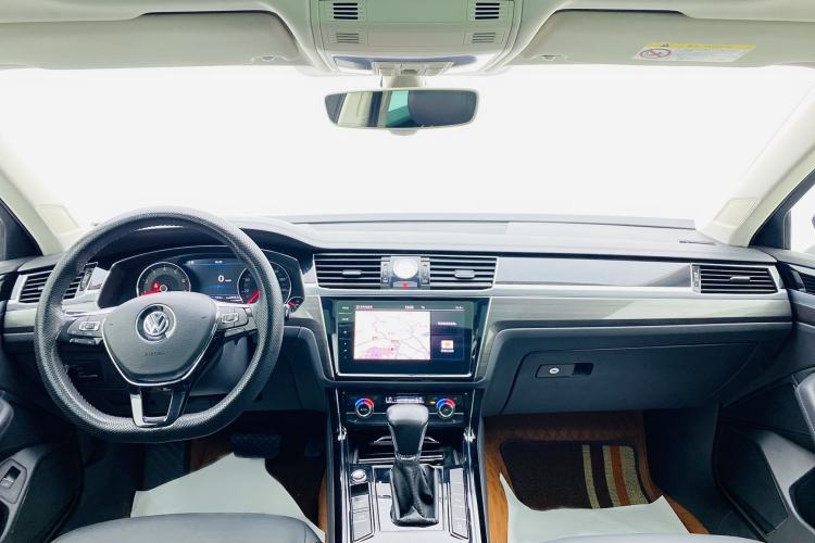 Used Volkswagen Phideon 2019 380TSI Two-Wheel Drive Business Edition China VI Standard Interior 11
