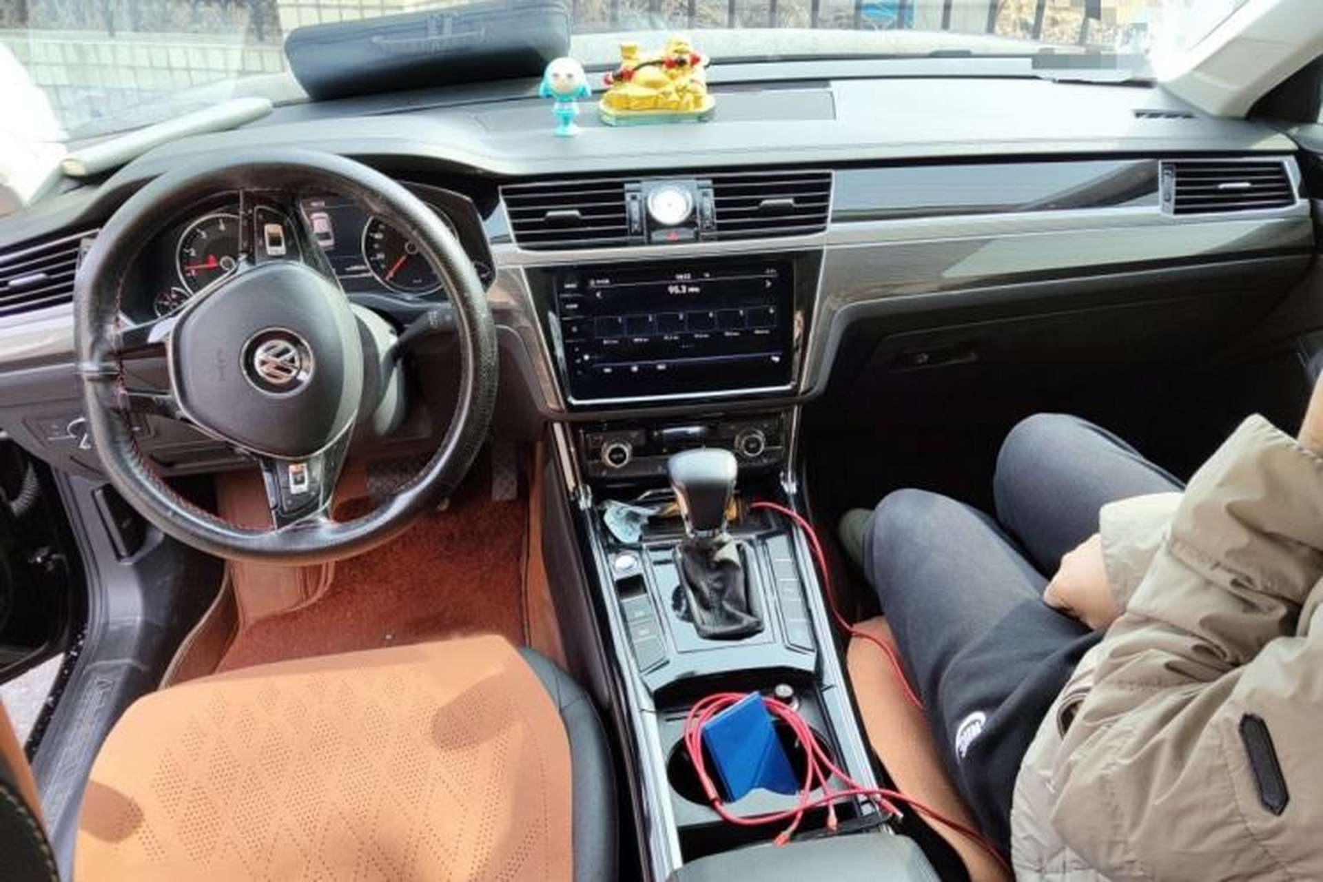 Used Volkswagen Phideon 2019 380TSI Two-Wheel Drive Business Edition China VI Standard Interior 2