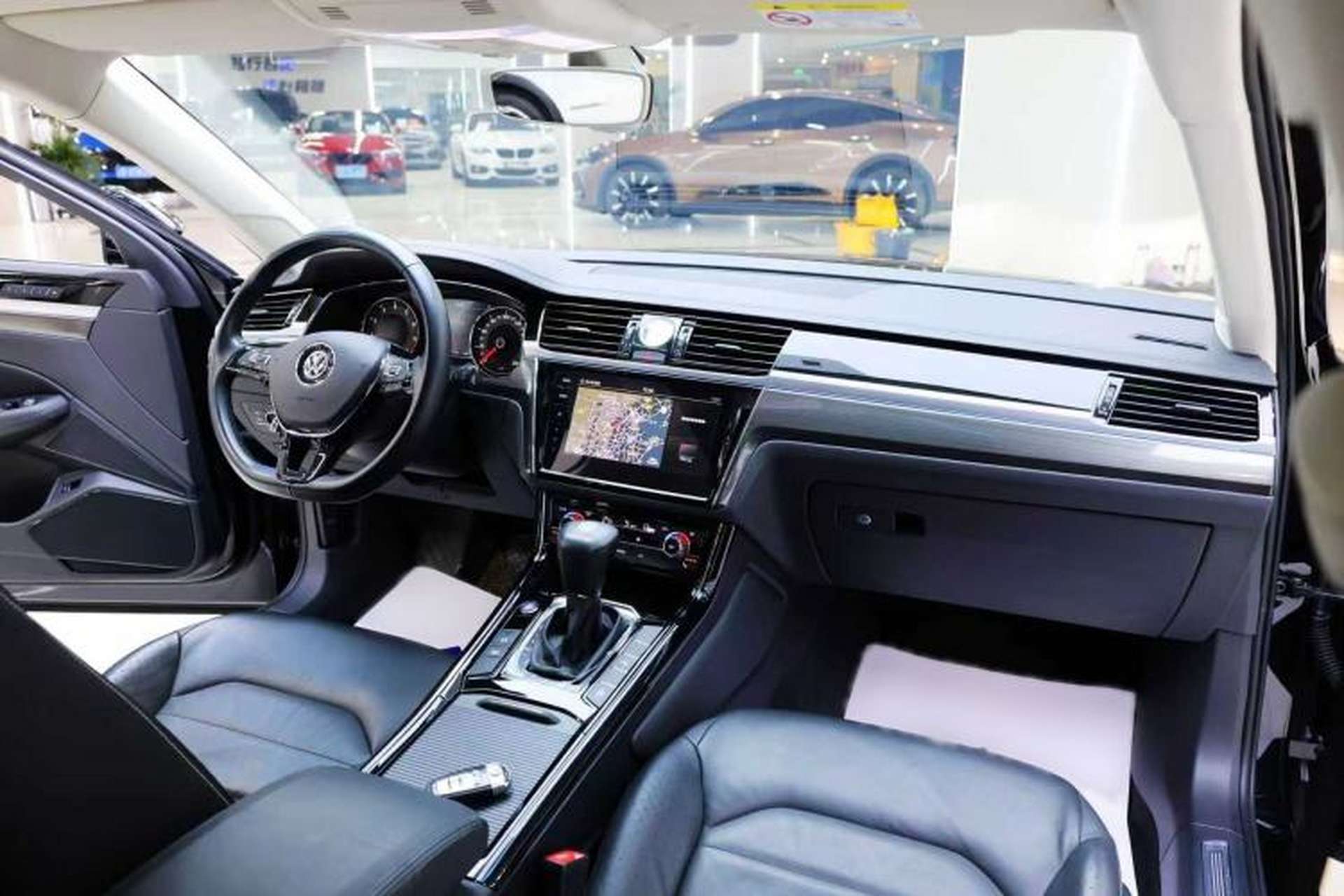 Used Volkswagen Phideon 2019 380TSI Two-Wheel Drive Business Edition China VI Standard Interior 4