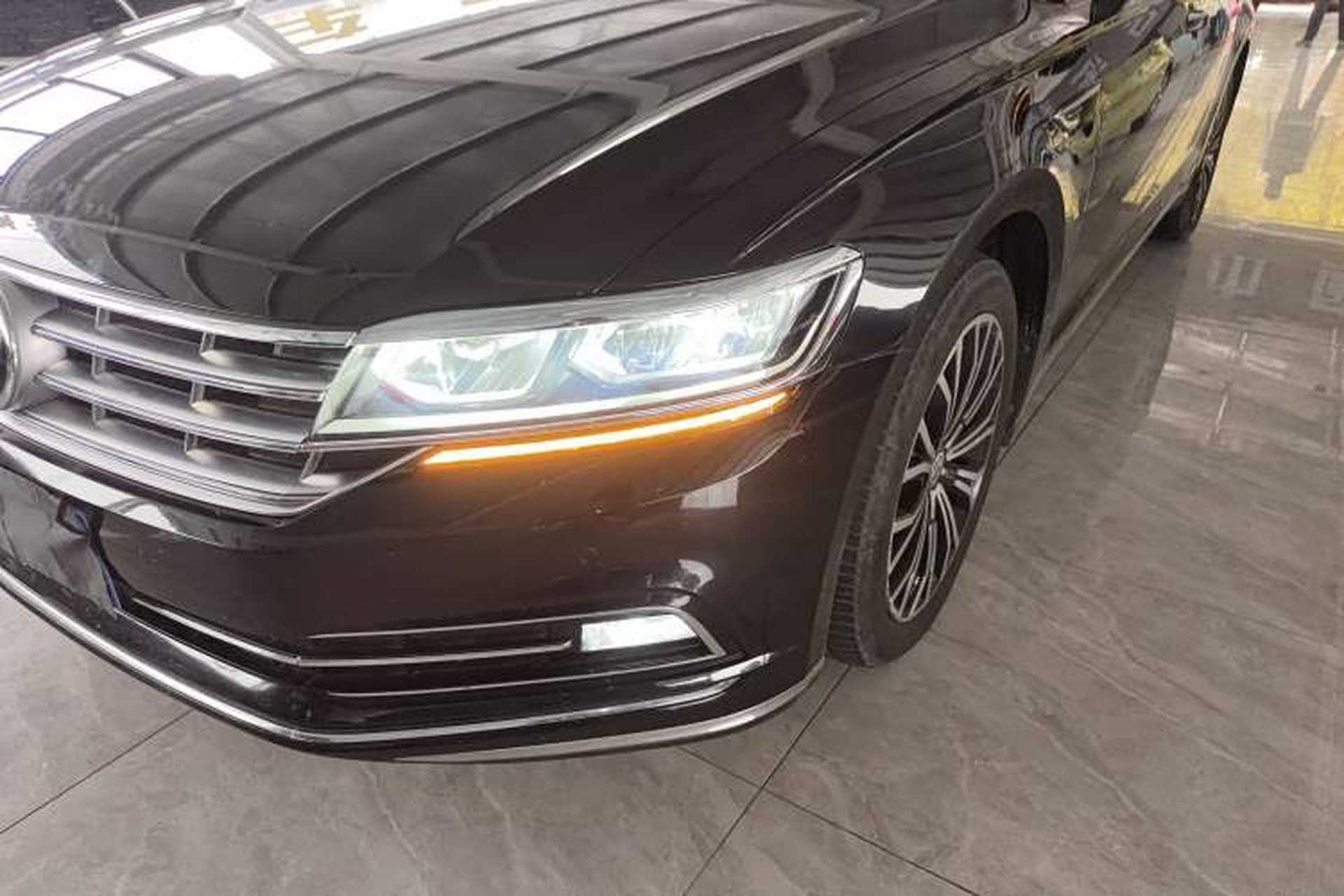Used Volkswagen Phideon 2019 380TSI Two-Wheel Drive Business Edition China VI Standard Left Front Headlight