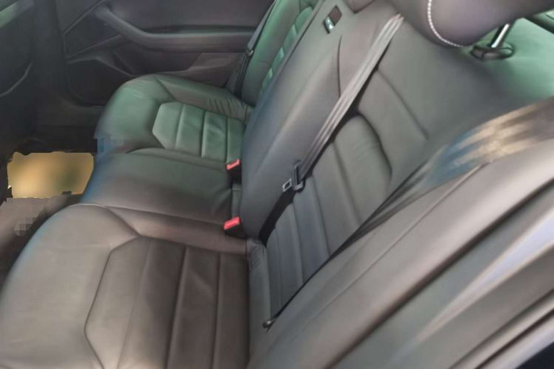 Used Volkswagen Phideon 2019 380TSI Two-Wheel Drive Business Edition China VI Standard Left Rear Seat