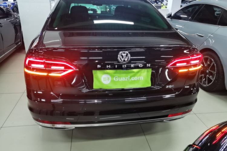 Used Volkswagen Phideon 2019 380TSI Two-Wheel Drive Business Edition China VI Standard Rear