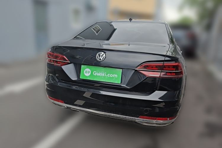 Used Volkswagen Phideon 2019 380TSI Two-Wheel Drive Business Edition China VI Standard Rear