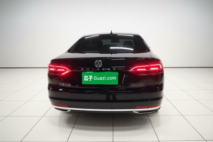 Used Volkswagen Phideon 2019 380TSI Two-Wheel Drive Business Edition China VI Standard Rear