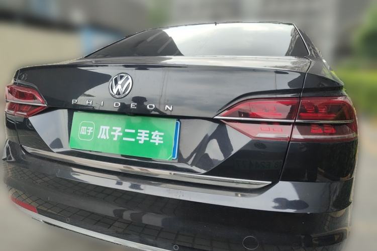 Used Volkswagen Phideon 2019 380TSI Two-Wheel Drive Business Edition China VI Standard Rear