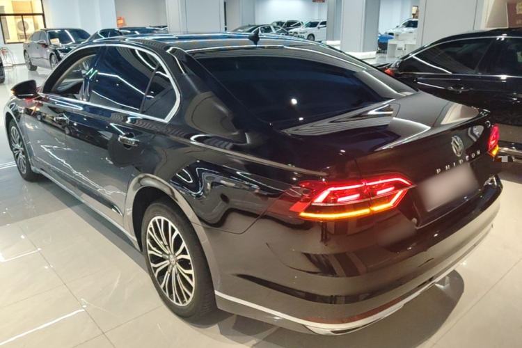 Used Volkswagen Phideon 2019 380TSI Two-Wheel Drive Business Edition China VI Standard Rear Left 45 Deg