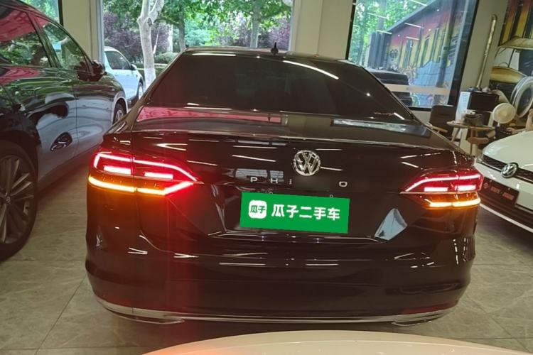 Used Volkswagen Phideon 2019 380TSI Two-Wheel Drive Business Edition China V Standard Rear