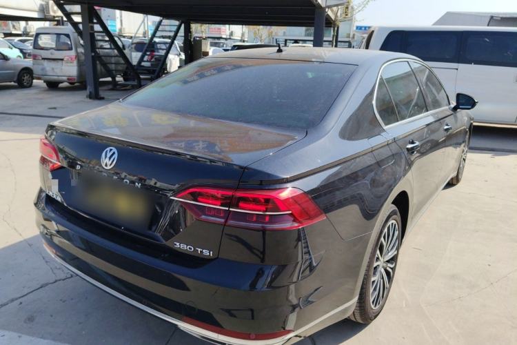 Used Volkswagen Phideon 2019 380TSI Two-Wheel Drive Business Edition China VI Standard Rear Right 45 Deg