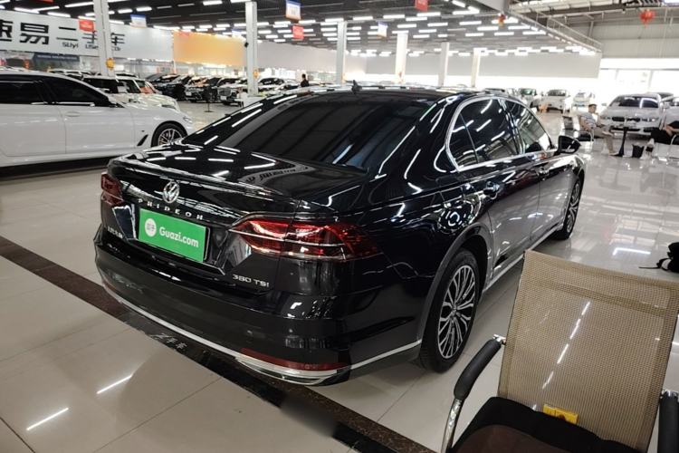Used Volkswagen Phideon 2019 380TSI Two-Wheel Drive Business Edition China VI Standard Rear Right 45 Deg