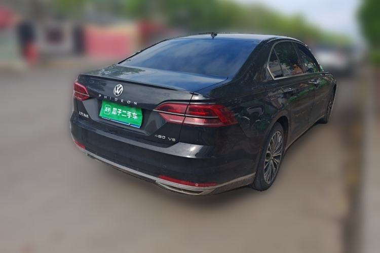 Used Volkswagen Phideon 2019 380TSI Two-Wheel Drive Business Edition China VI Standard Rear Right 45 Deg