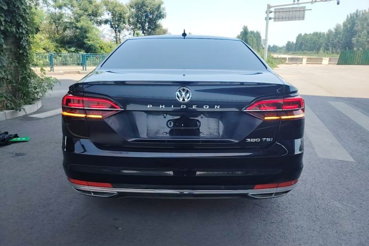 Used Volkswagen Phideon 2019 380TSI Two-Wheel Drive Business Edition China VI Standard Rear