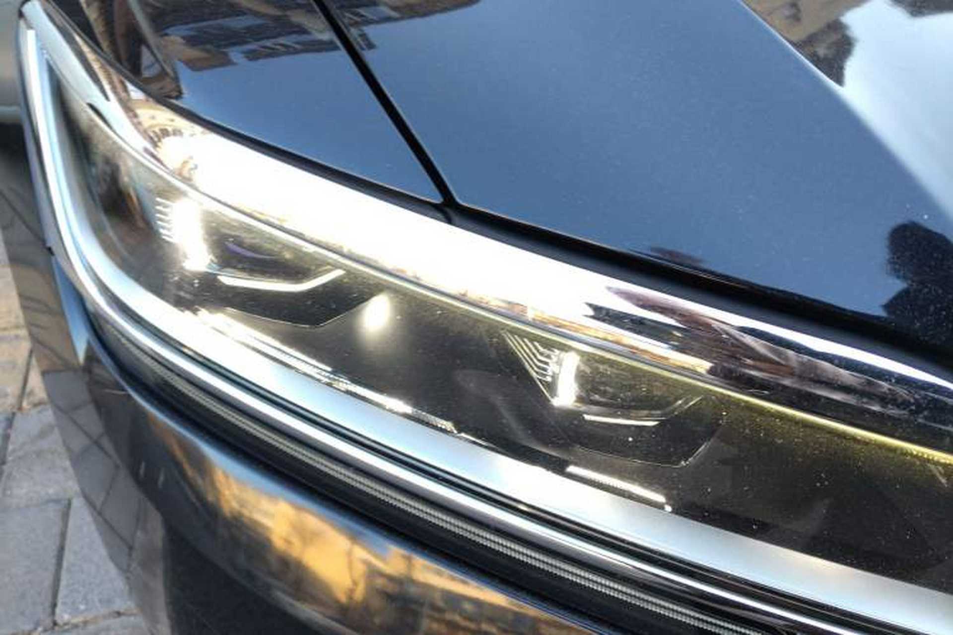 Used Volkswagen Phideon 2019 380TSI Two-Wheel Drive Business Edition China V Standard Right Front Headlight