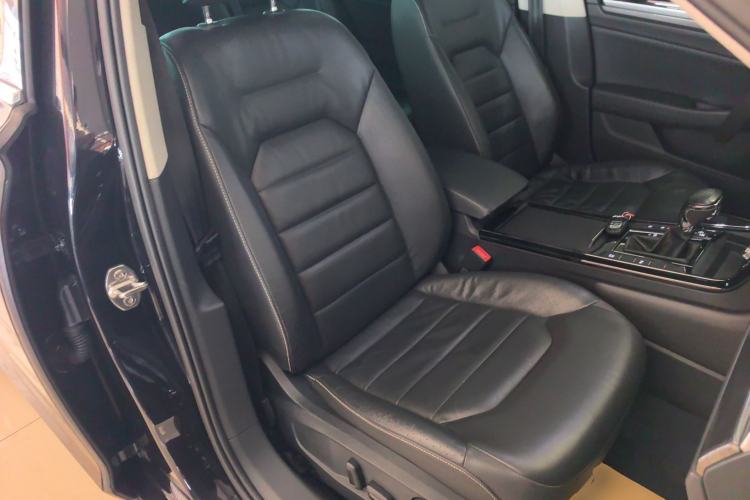 Used Volkswagen Phideon 2019 380TSI Two-Wheel Drive Business Edition China V Standard Right Front Seat