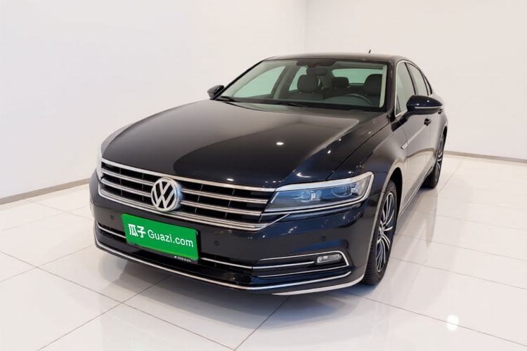 Używany Volkswagen Phideon 2019 380TSI Two-Wheel Drive Business Edition China VI Standard Guazi used car, China used car export, Used car for sale, Used cars, Cheapest cars for sale
