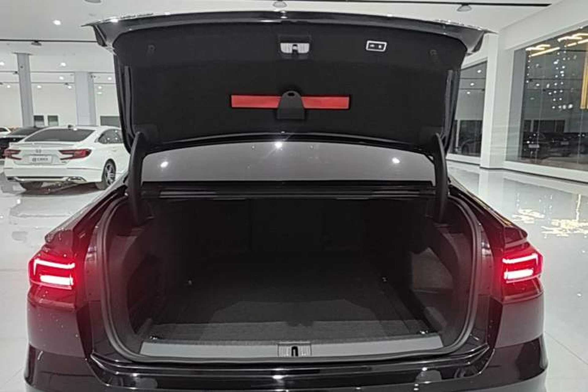 Used Volkswagen Phideon 2019 380TSI Two-Wheel Drive Business Edition China V Standard Trunk