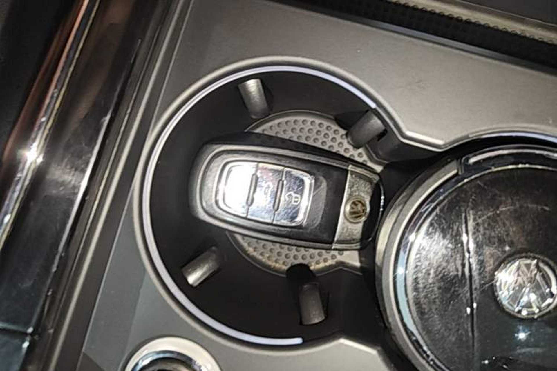 Used Volkswagen Phideon 2019 380TSI Two-Wheel Drive Business Edition China V Standard Vehicle Key