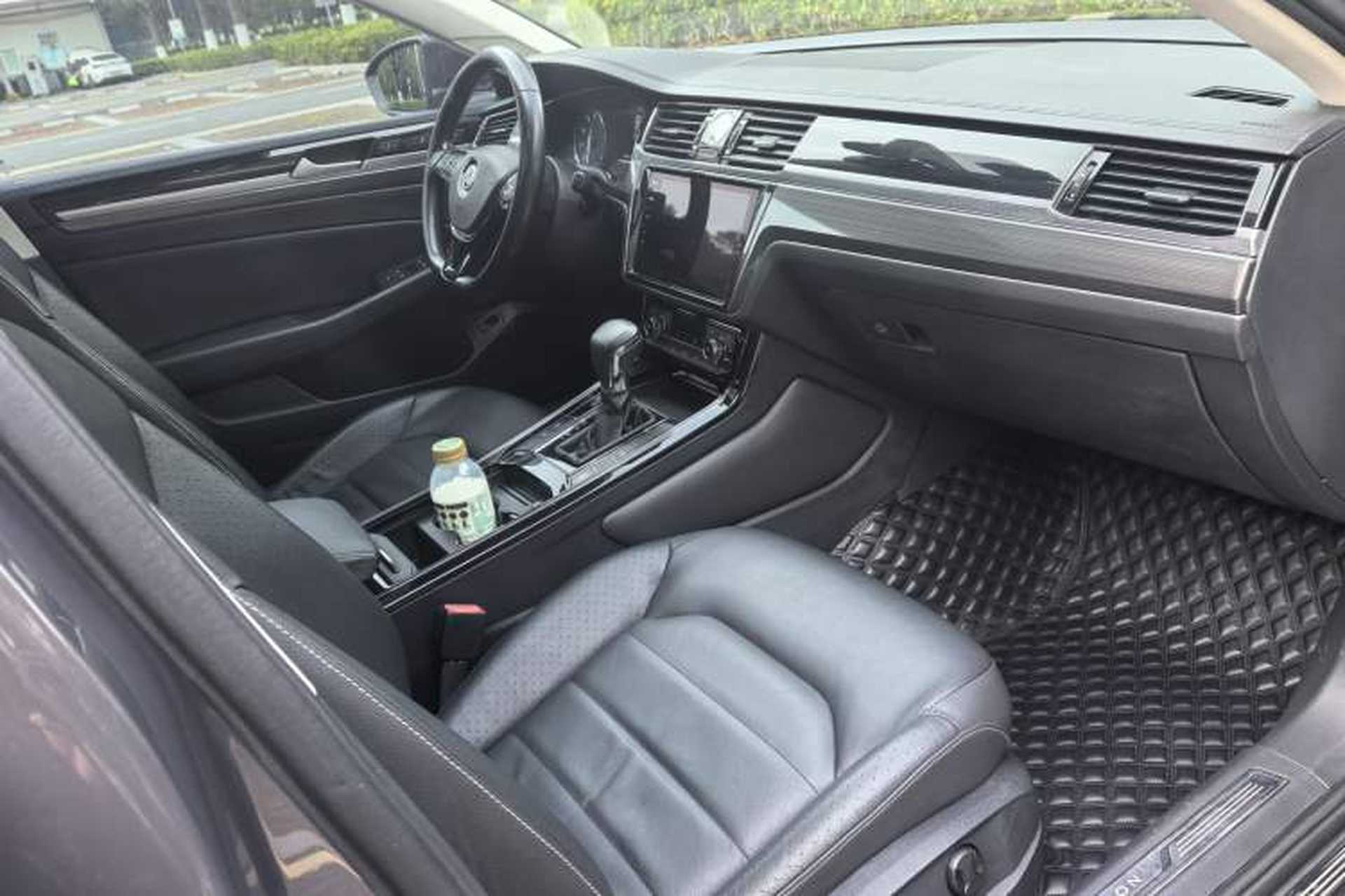 Used Volkswagen Phideon 2019 380TSI Two-Wheel Drive Business Edition China VI Standard Interior 5