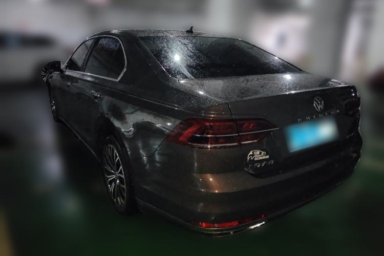 Used Volkswagen Phideon 2019 380TSI Two-Wheel Drive Business Edition China VI Standard Rear Left 45 Deg