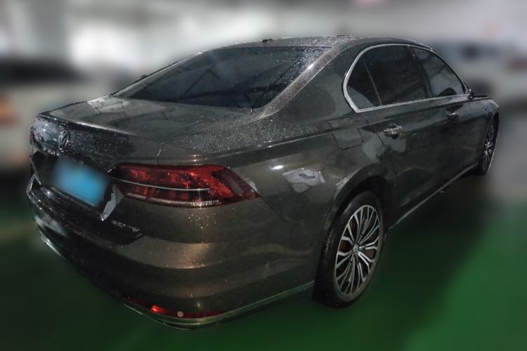 Used Volkswagen Phideon 2019 380TSI Two-Wheel Drive Business Edition China VI Standard Rear Right 45 Deg
