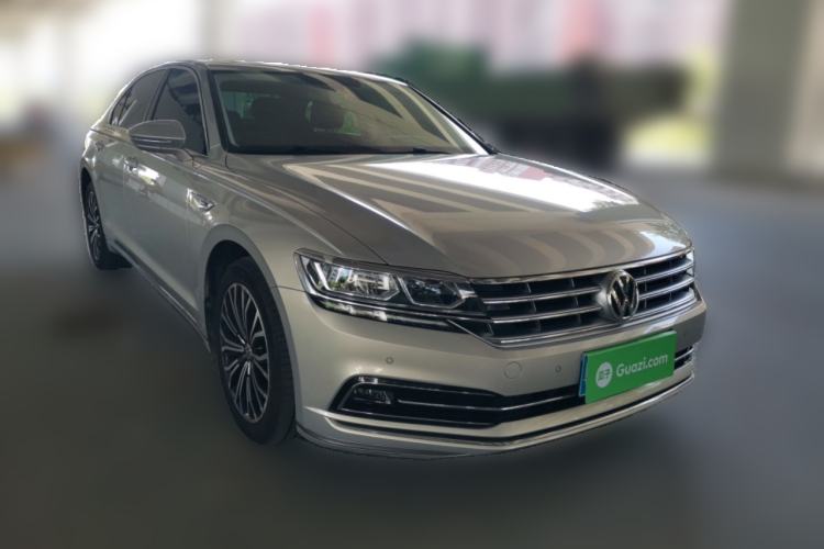 Used Volkswagen Phideon 2019 380TSI Two-Wheel Drive Business Edition China VI Standard Front Right 45 Deg
