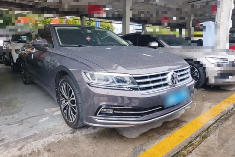 Used Volkswagen Phideon 2019 380TSI Two-Wheel Drive Business Edition China VI Standard Front Right 45 Deg