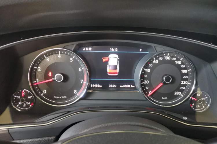 Used Volkswagen Phideon 2019 380TSI Two-Wheel Drive Business Edition China VI Standard Instrument Cluster