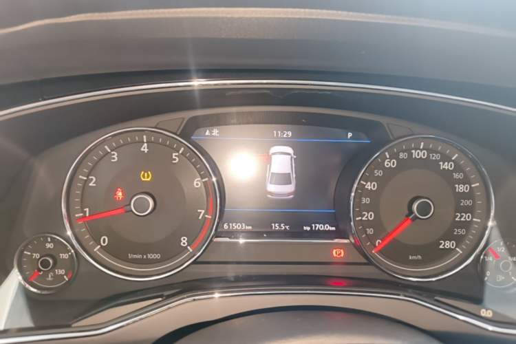Used Volkswagen Phideon 2019 380TSI Two-Wheel Drive Business Edition China VI Standard Instrument Cluster