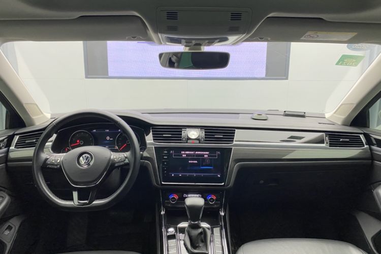 Used Volkswagen Phideon 2019 380TSI Two-Wheel Drive Business Edition China V Standard Interior 8